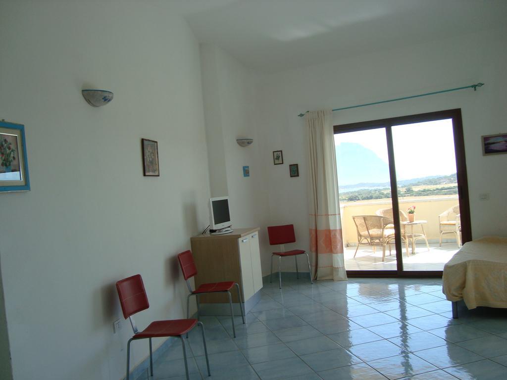 Case Vacanza Rosa Porto San Paolo  Exteriör bild