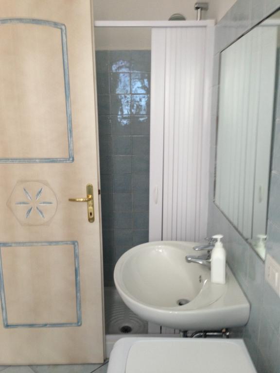 Case Vacanza Rosa Porto San Paolo  Exteriör bild
