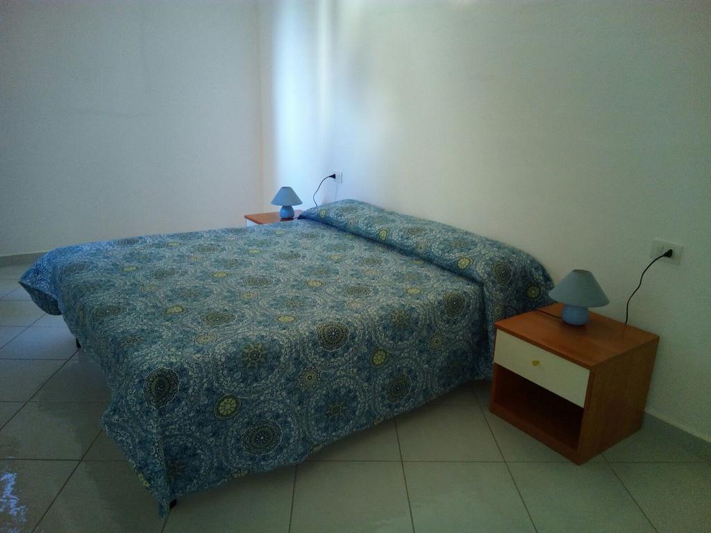 Case Vacanza Rosa Porto San Paolo  Exteriör bild